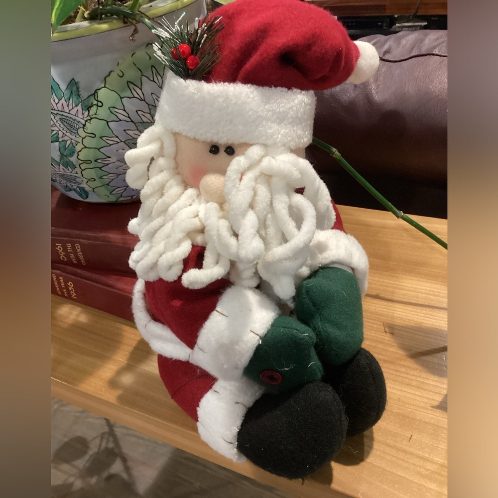 SOLD!Vintage Hugging Santa